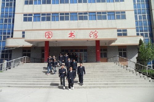 初中起點學習電子商務專業(yè)課程難不難？